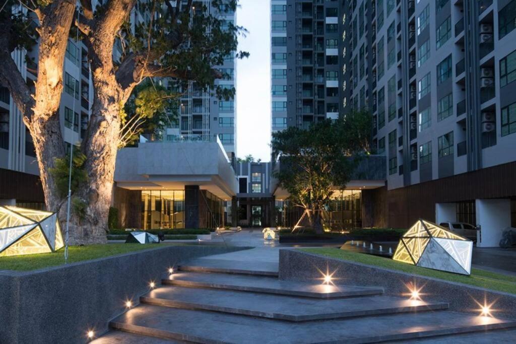 The Base Condo Center Of Pattaya Rooftop Swimming Pool Zewnętrze zdjęcie