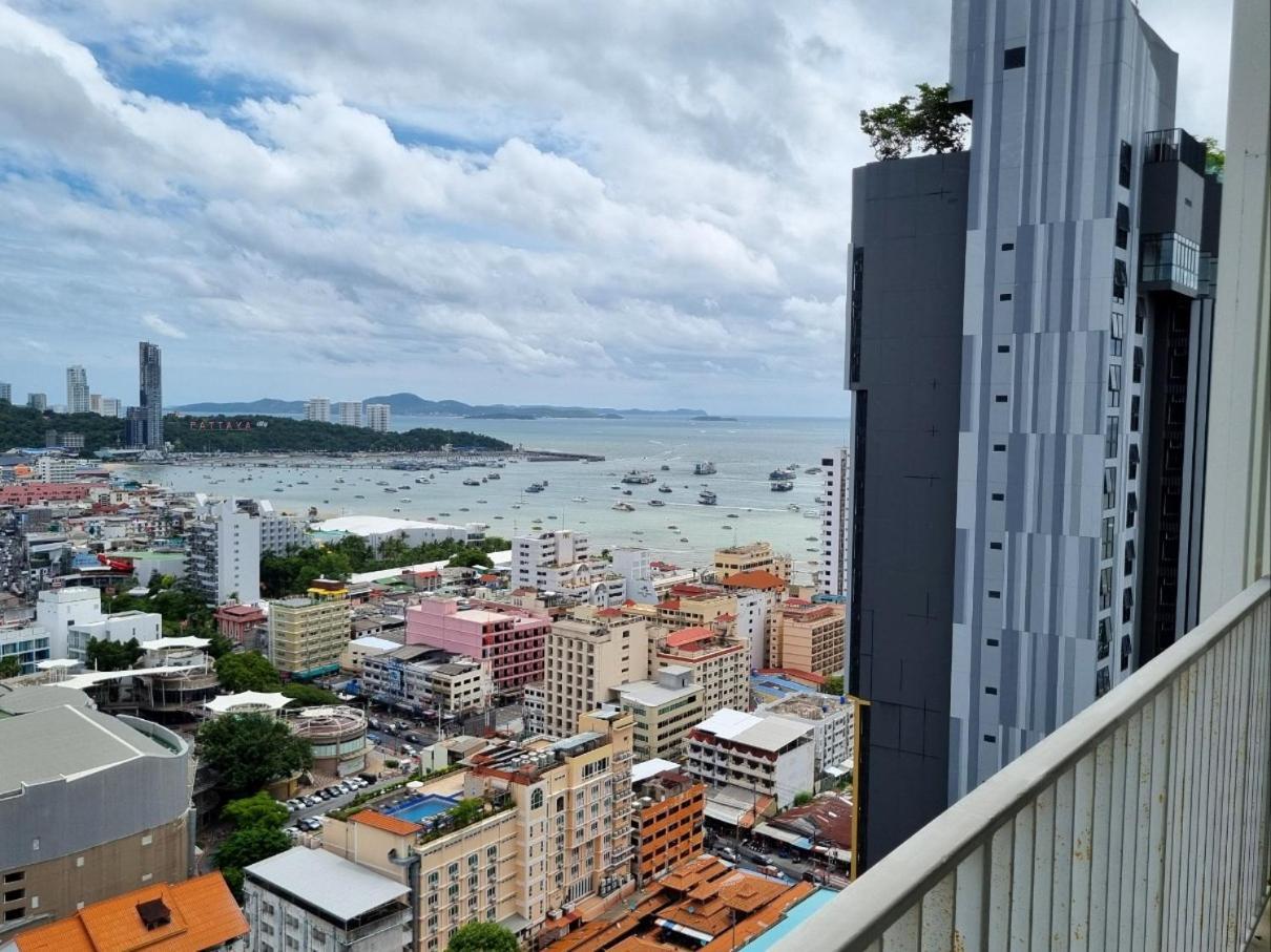 The Base Condo Center Of Pattaya Rooftop Swimming Pool Zewnętrze zdjęcie